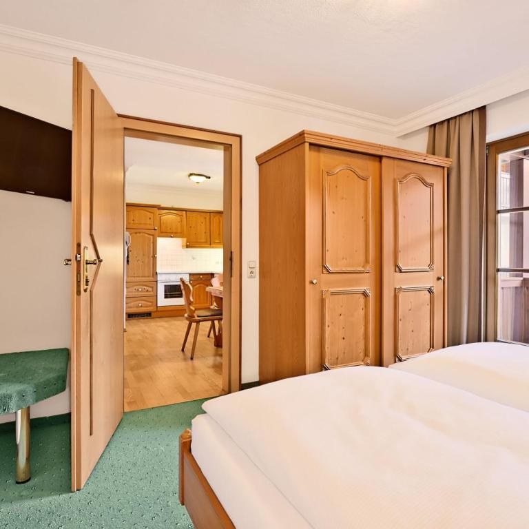 Appartementhaus Alpenpark - Apartment mit Balkon - 2