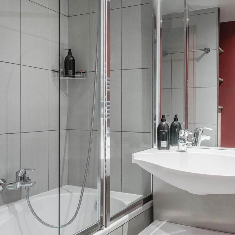 Aparthotel Adagio Paris Bercy Village - Studio Supérieur avec Balcon - 8