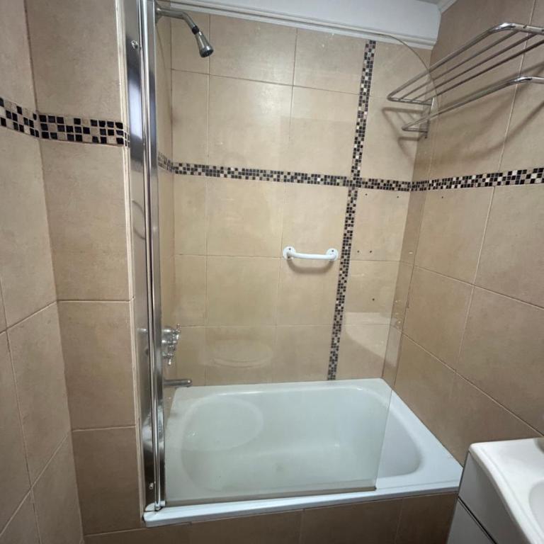 Departamento un dormitorio con cochera a metros del rio Uruguay- Colón entre rios - Apartamento de 1 dormitorio - 3
