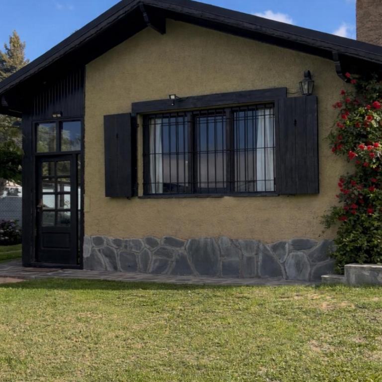 Homèr Avenida Jardín Botánico 1575 San Carlos de Bariloche - Chalet de 3 dormitorios - 23
