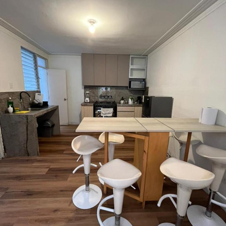 Casa cerca al malecón de Miraflores - Five-Bedroom House - 22