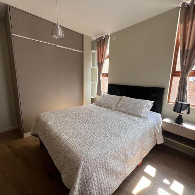 Moderno y cómodo de dos habitaciones - Apartamento de 2 dormitorios - 8