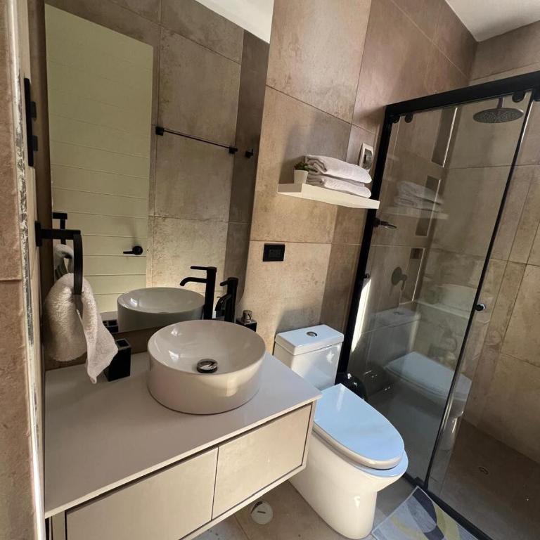 Moderno y cómodo de dos habitaciones - Apartamento de 2 dormitorios - 9