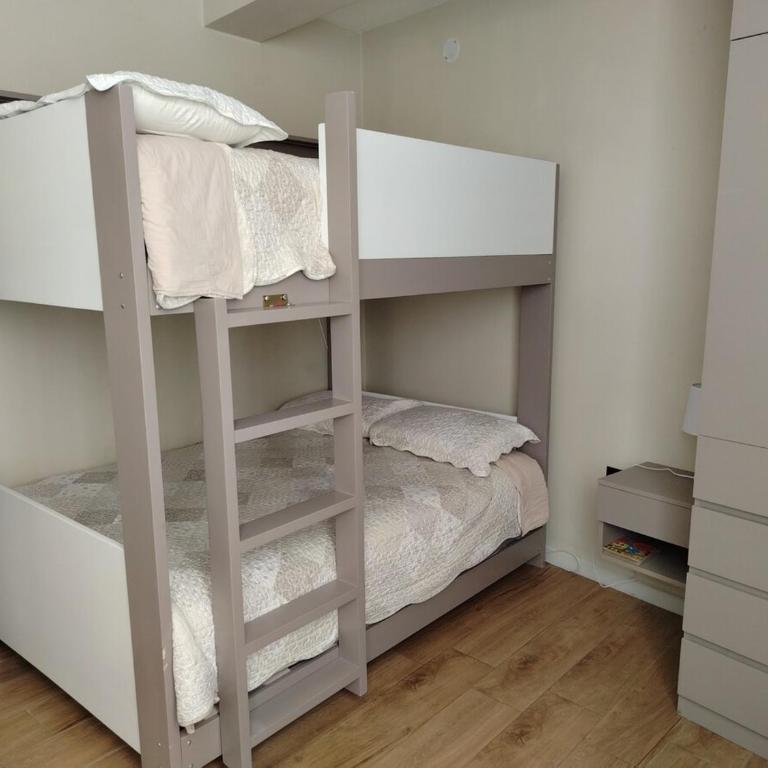 Moderno y cómodo de dos habitaciones - Apartamento de 2 dormitorios - 10
