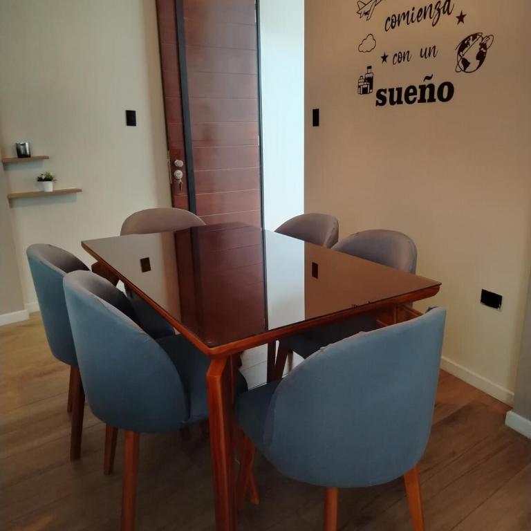 Moderno y cómodo de dos habitaciones - Apartamento de 2 dormitorios - 20