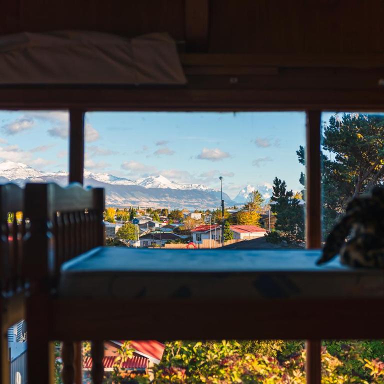 Hostel Patagonia Backpackers - Bunk Bed in Mixed Dormitory Room - 8