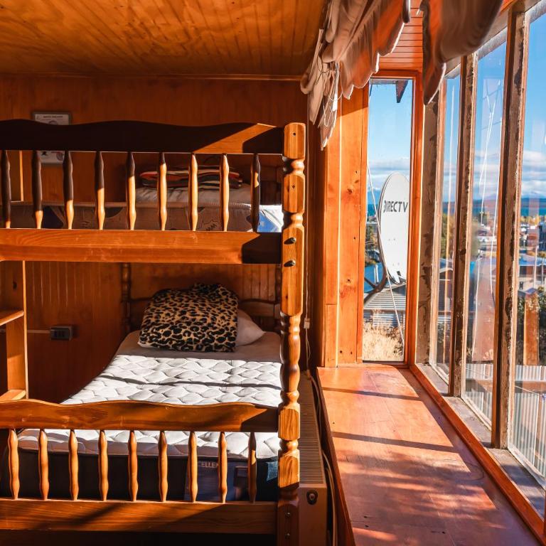 Hostel Patagonia Backpackers - Bunk Bed in Mixed Dormitory Room - 12