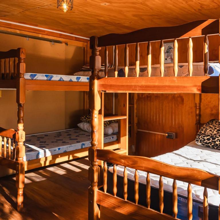 Hostel Patagonia Backpackers - Bunk Bed in Mixed Dormitory Room - 16