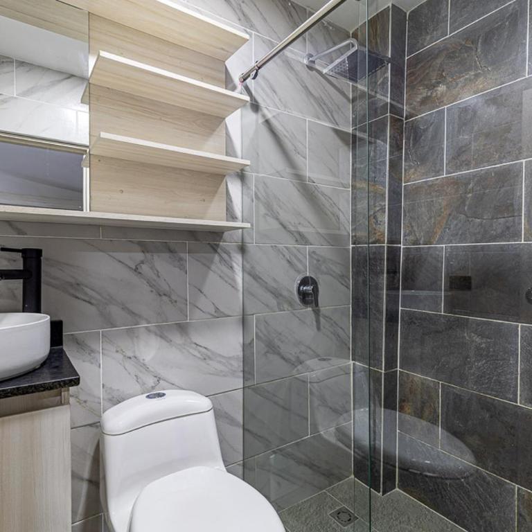 Hotel Radix Living - Estudio con balcón - 3
