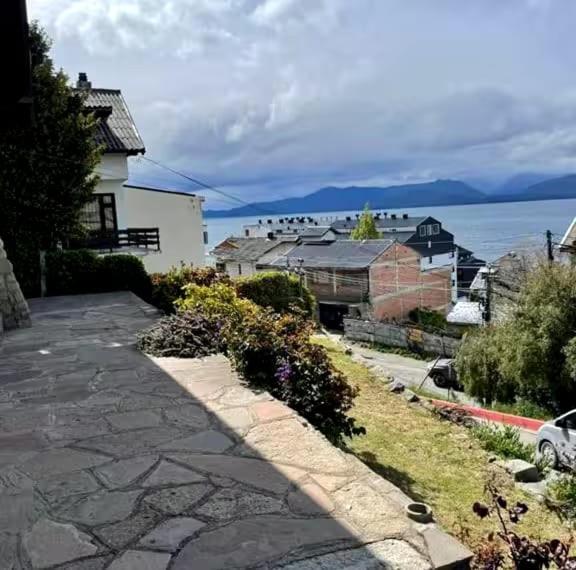 Homér Tucumán 219 San Carlos de Bariloche - Apartamento de 3 dormitorios - 1