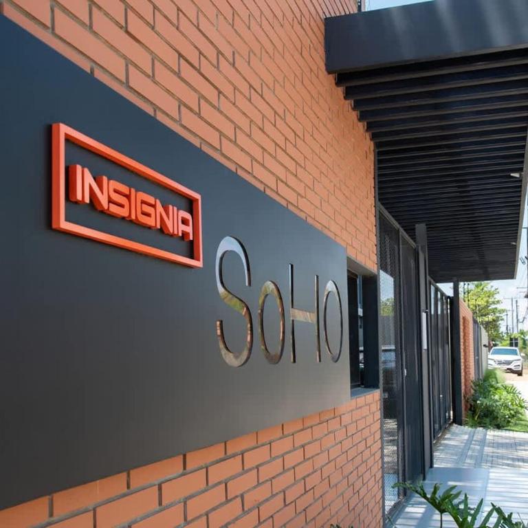 Modern 2BR Apt with Balcony Free Parking B53 - Apartamento - 7