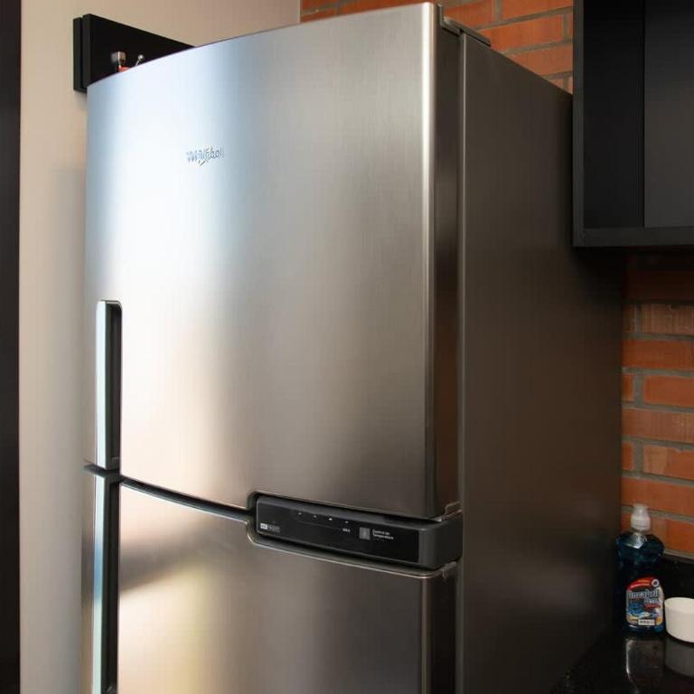 Modern 2BR Apt with Balcony Free Parking B53 - Apartamento - 48