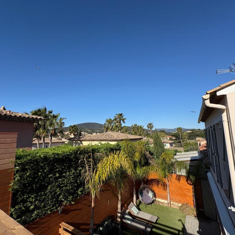 Magnifique villa 8 personnes piscine plage 15 min a pied - Villa - 8