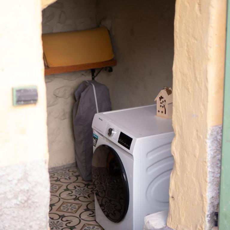 Apartment 75 mq for 5-6 p 100 m from the lake - Appartamento con 3 Camere da Letto - 24