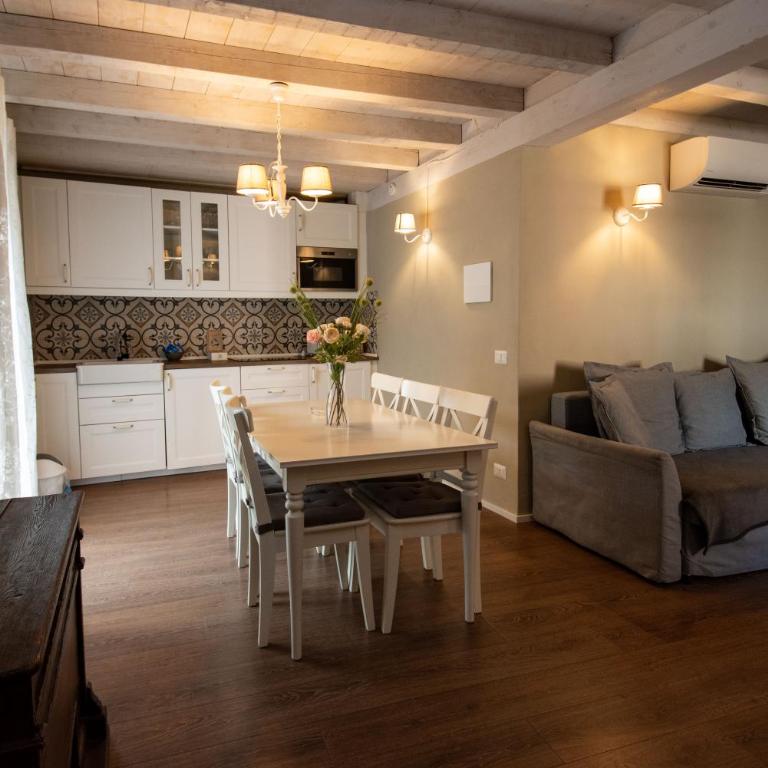 Apartment 75 mq for 5-6 p 100 m from the lake - Appartamento con 3 Camere da Letto - 1