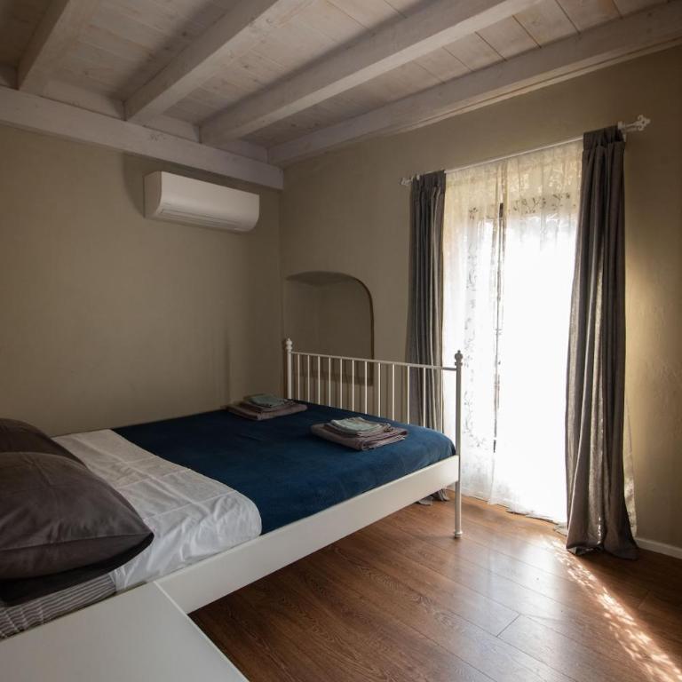 Apartment 75 mq for 5-6 p 100 m from the lake - Appartamento con 3 Camere da Letto - 52