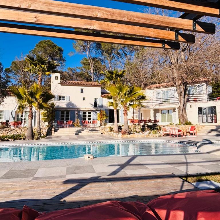 La Villa Madonne - Villa avec Piscine Privée - 9