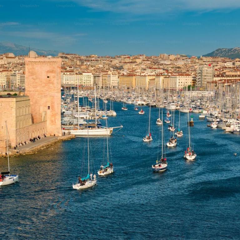 2 Suites au Vieux-Port Marseille- Clim Netflix Wifi - Appartement 2 Chambres - 36
