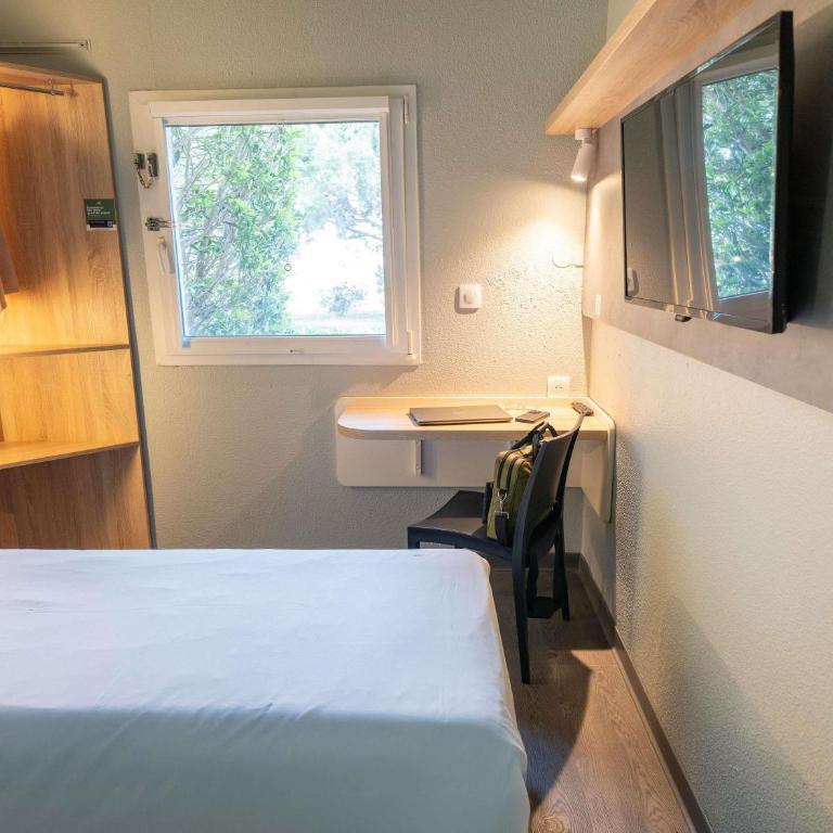 ibis budget Narbonne Est - Chambre Lits Jumeaux - 7