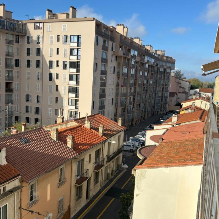 Perpignan - One-Bedroom Apartment - 4