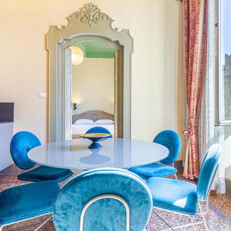 Canton De' Fiori - Prestige Apartments - Paride - Three-Bedroom Apartment with Neptune View - 19