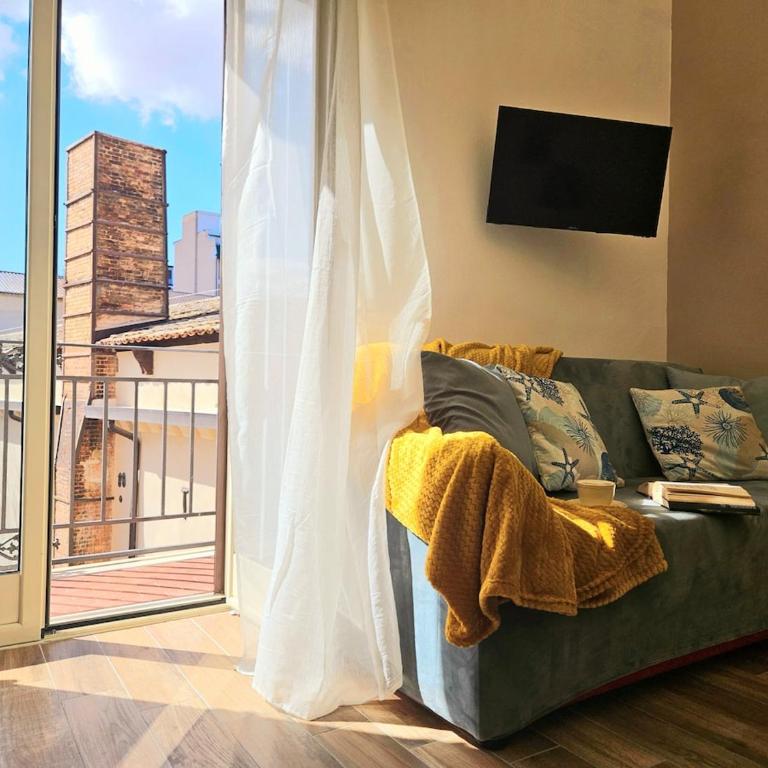 Antica dimora di sant'Antonino - charming central apartment for 8 - Appartamento con 2 Camere da Letto - 22