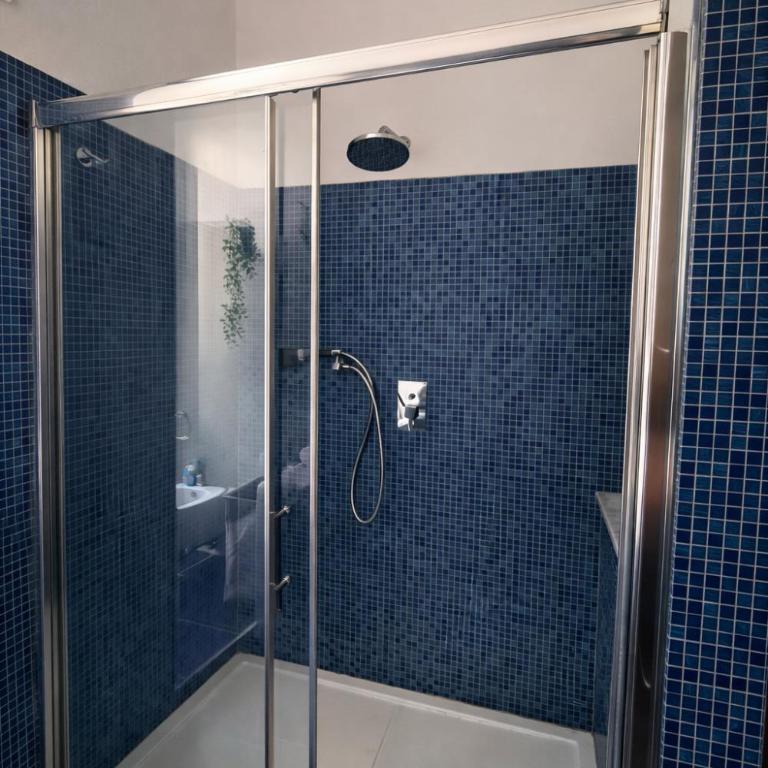 Blue Retreat Modern Apartment near M4 Milan - Appartamento con 1 Camera da Letto - 16