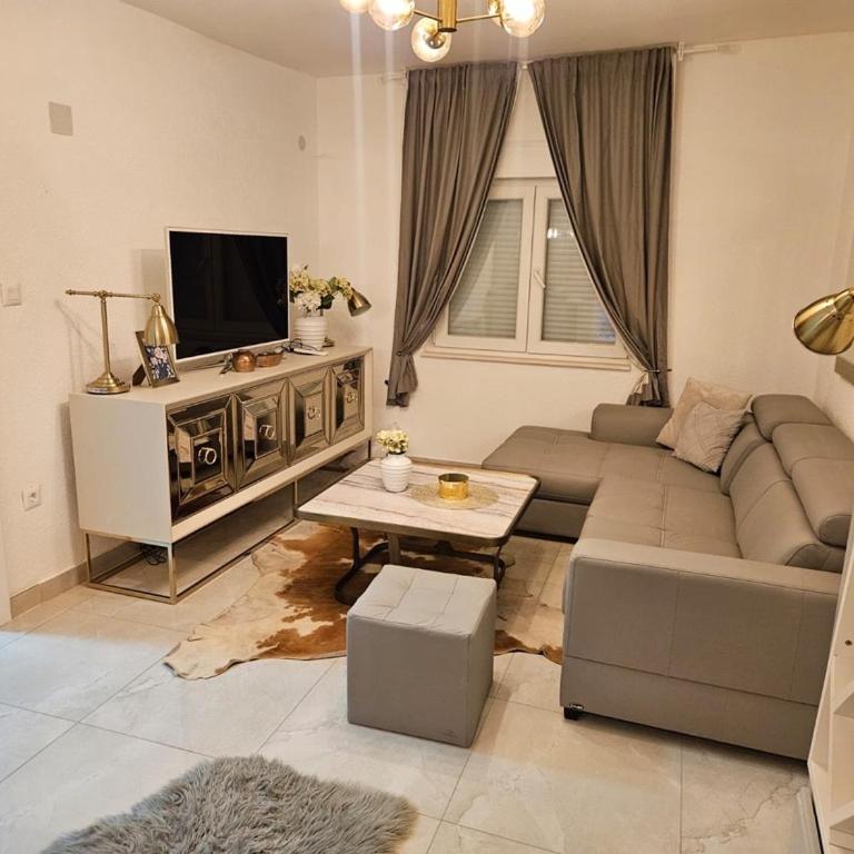 Apartmani Sunce 3 - One-Bedroom Apartment - 7