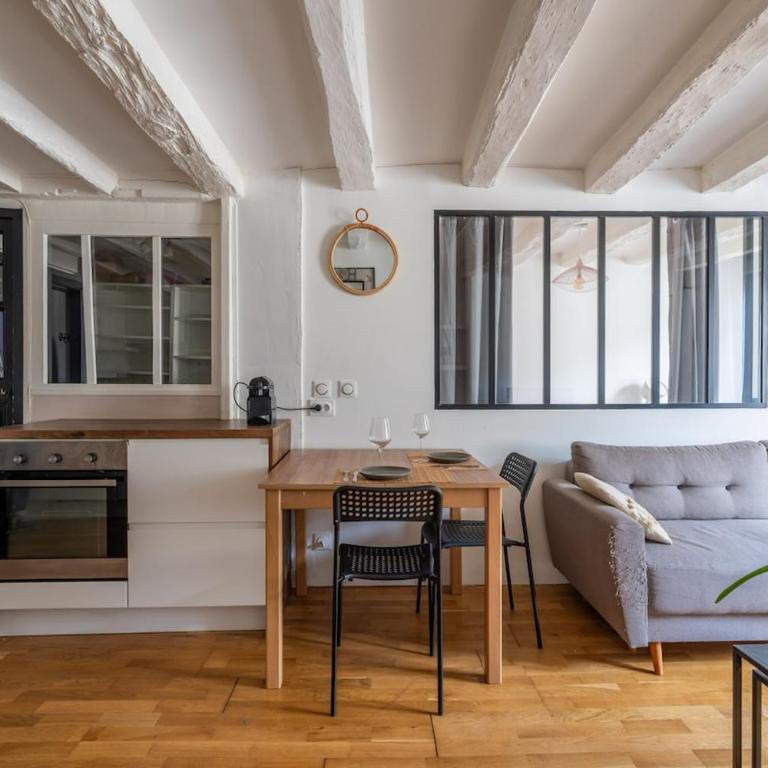 Chez Diane - entre châteaux et cathédrale - One-Bedroom Apartment - 3