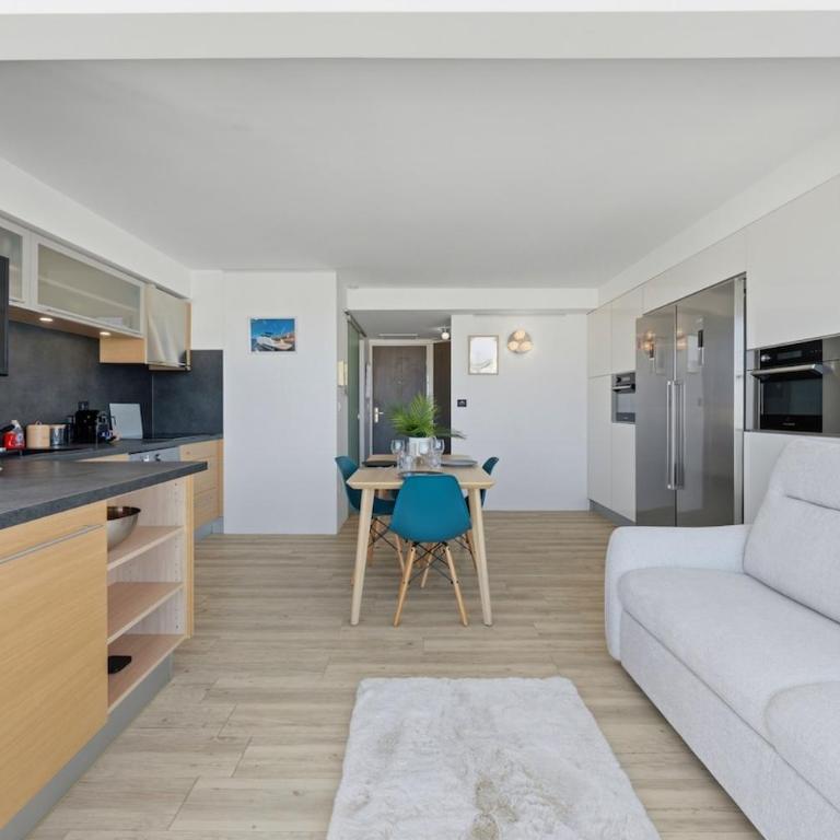 Panoramic Sea View Top-Floor Waterfront Apartment - Apartamento de 1 dormitorio - 22