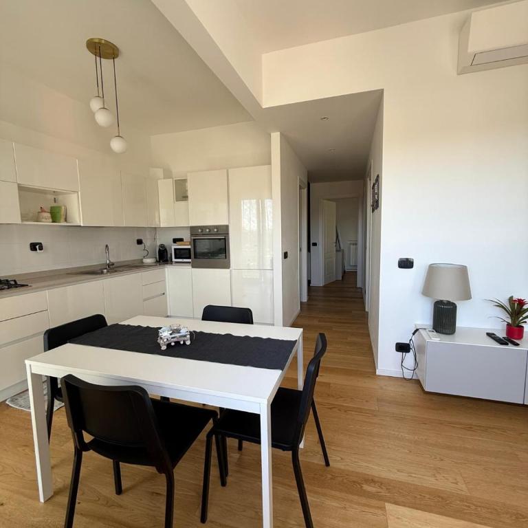 La casa di Albina - Appartamento con 2 Camere da Letto - 11