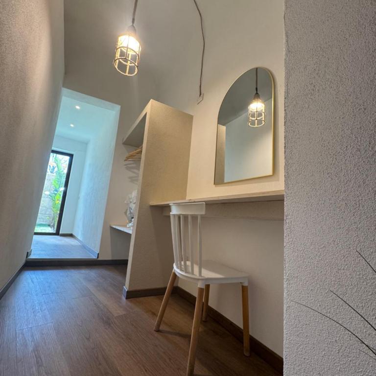 Bella Gallery Terrasini - Doppelzimmer mit Gartenblick - 8