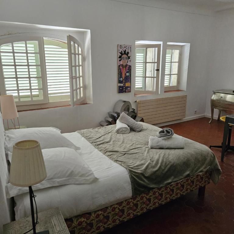 Mas de charme avec piscine - Villa - 16