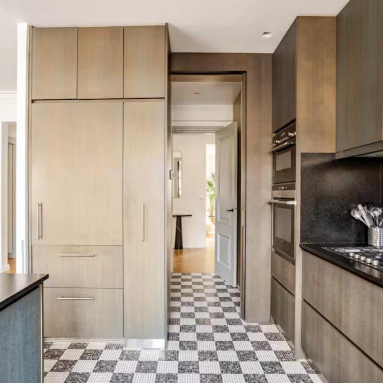 Elegant 170m2 Paris Apartment near Eiffel Tower - Appartement 3 Chambres - 51