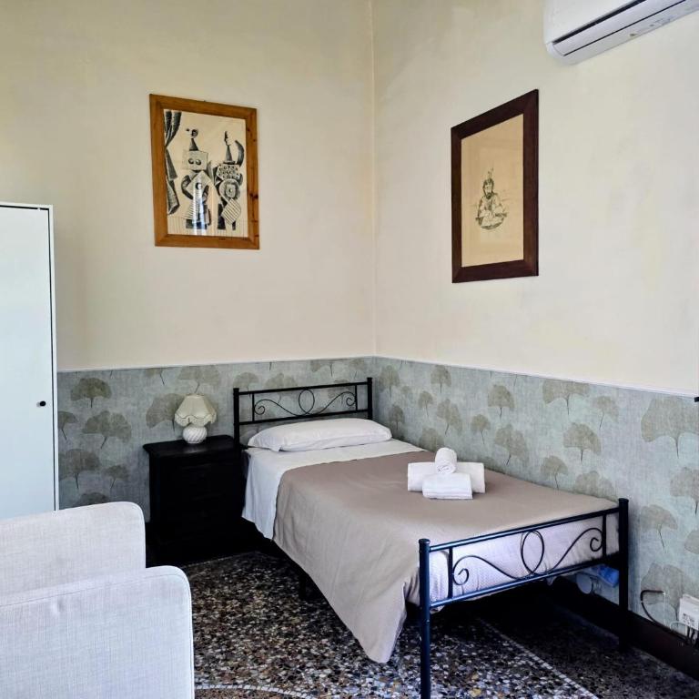 Dimora del Conte - Single Room with Shared Bathroom - 2