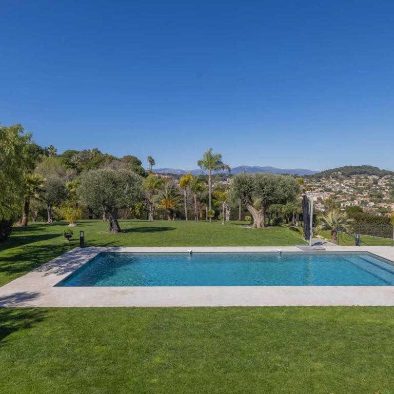 REF 2193 - Super Cannes Villa à louer - Villa - 40