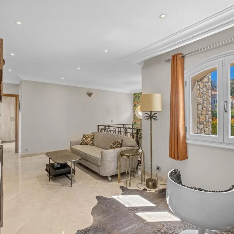 REF 2193 - Super Cannes Villa à louer - Villa - 27