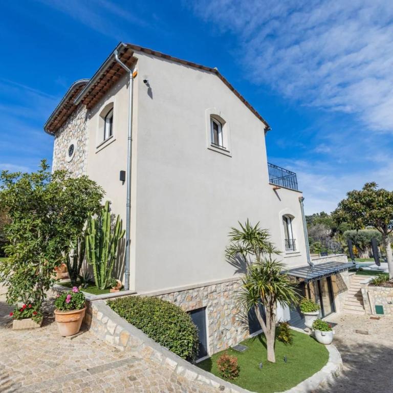 REF 2193 - Super Cannes Villa à louer - Villa - 37