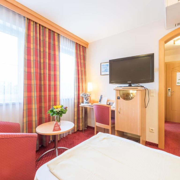 Austria Classic Hotel Hölle - Dreibettzimmer - 2