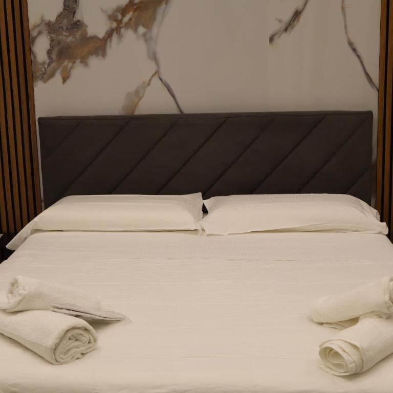 Umberto Golden House - Appartamento con 2 Camere da Letto - 72