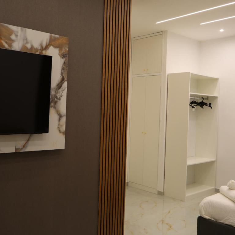 Umberto Golden House - Appartamento con 2 Camere da Letto - 84