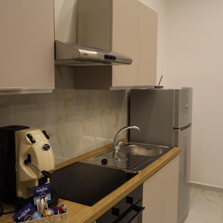 Umberto Golden House - Appartamento con 2 Camere da Letto - 77
