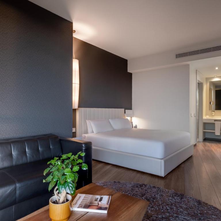 Hotel SB Plaza Europa - Suite Junior - 3
