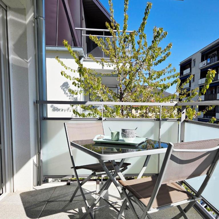 LE 84 - Entre ville et lac, au calme - terrasse - place de parking SEJOURAIXLESBAINS - Apartment mit 1 Schlafzimmer - 2