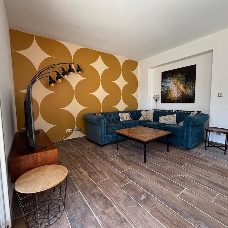 Bas de villa et jardin privatifs - à 10 mins à pieds des plages & parking - Les Bambous - Maison de Vacances 3 Chambres - 5