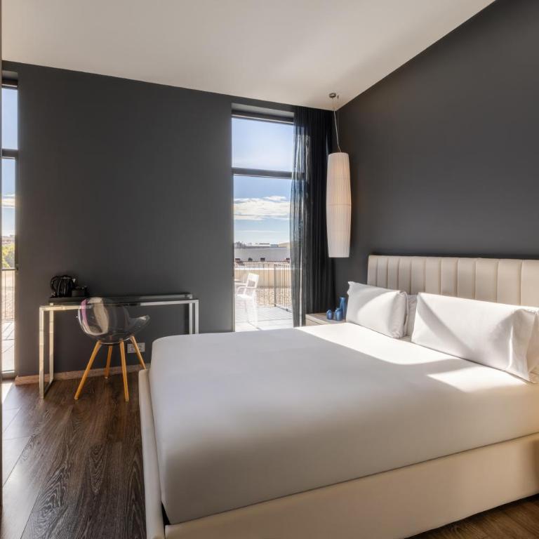 Hotel SB Plaza Europa - Habitación Doble con terraza - 1 o 2 camas - 3