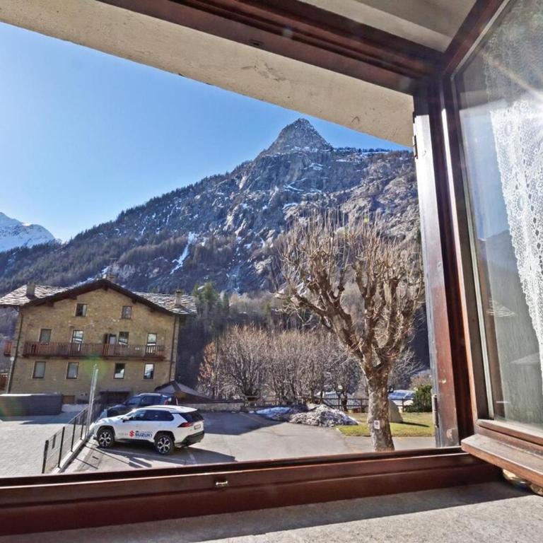 5 min a piedi dal centro - Free Park - Appartamento con 1 Camera da Letto - 1