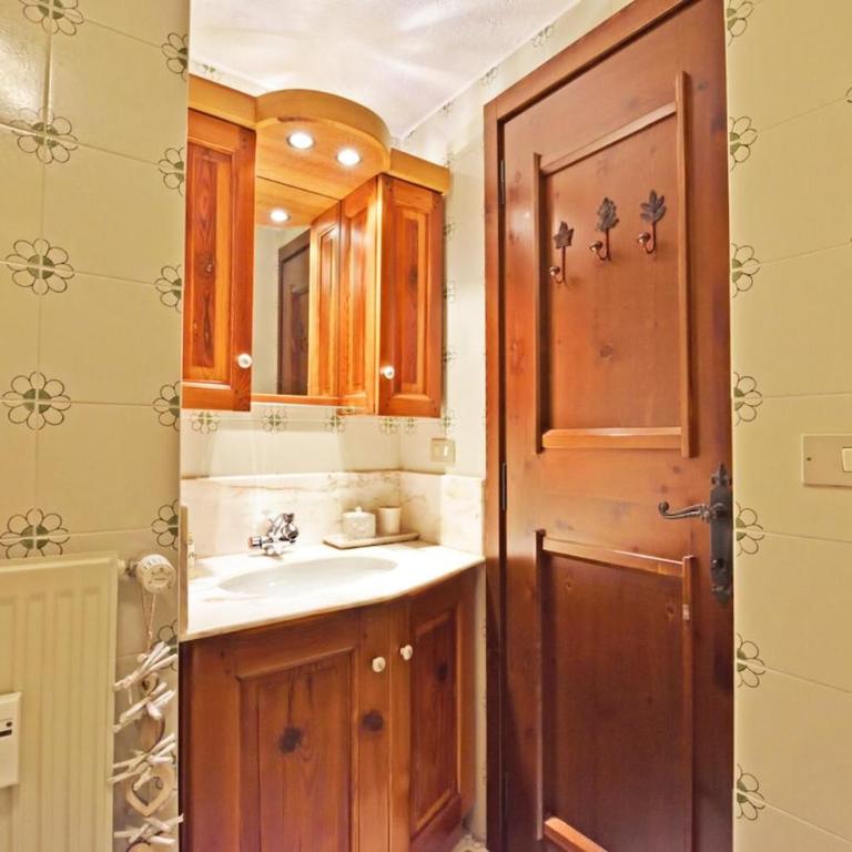 5 min a piedi dal centro - Free Park - Appartamento con 1 Camera da Letto - 4