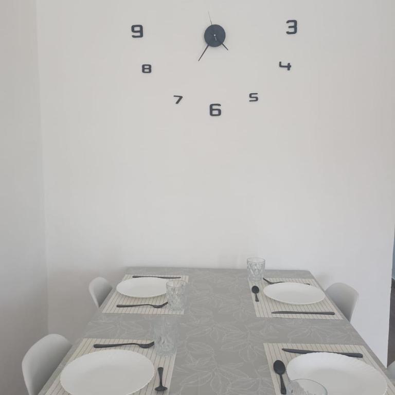 LaCaleta - Two-Bedroom House - 9