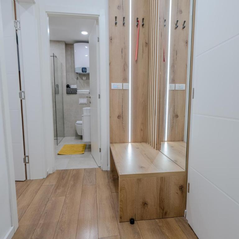 Mona Luxury Apartments - Free Garage Parking - Apartment with Terrace - 3